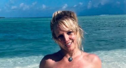 ¡De nuevo libre! Britney Spears sorprende posando sin ropa en la playa FOTOS