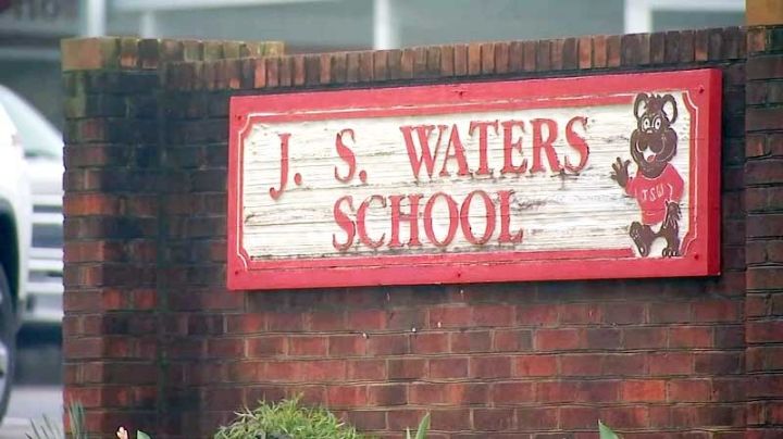 "Venden" como esclavos a estudiantes afroamericanos en escuela de EU