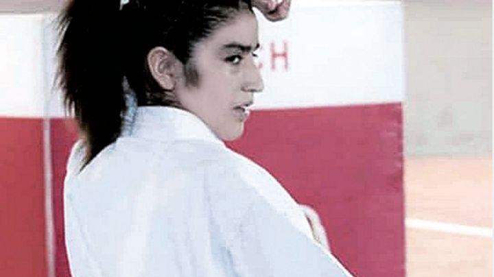 Harumi Villanueva Karateca laredense buscara ser campeona estatal; competirá en Reynosa.