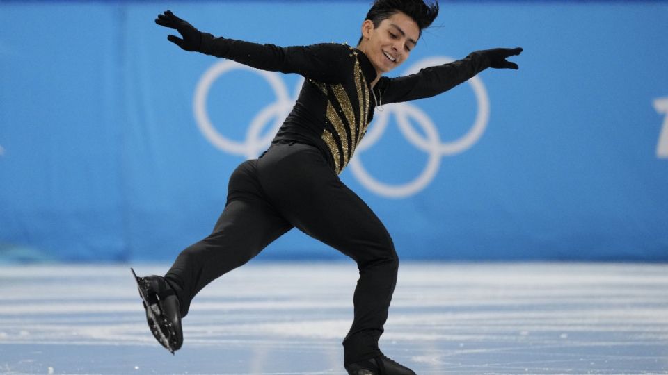 El patinador mexicano podría perderse el Mundial, puesto que se extravió el equipaje donde estaban sus patines.