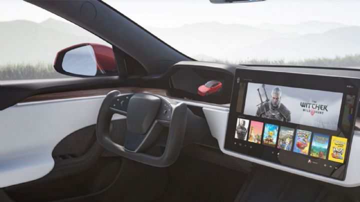 ¿Error en Tesla? Retiró varios autos en EU por fallo en retrovisor