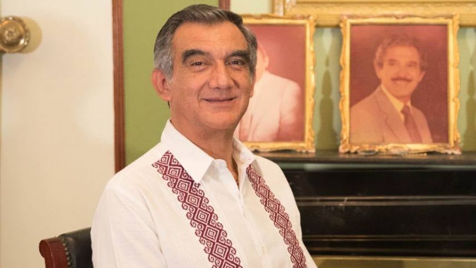 Este domingo se registró como candidato por Morena