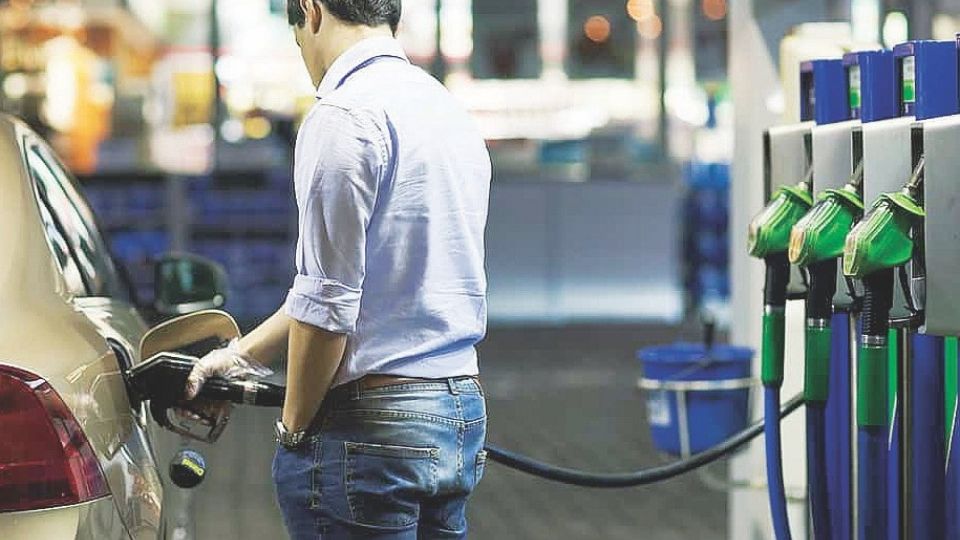 Los precios de la gasolina en Laredo comenzaron a subir de manera dramática a raíz de la guerra de Rusia y Ucrania.