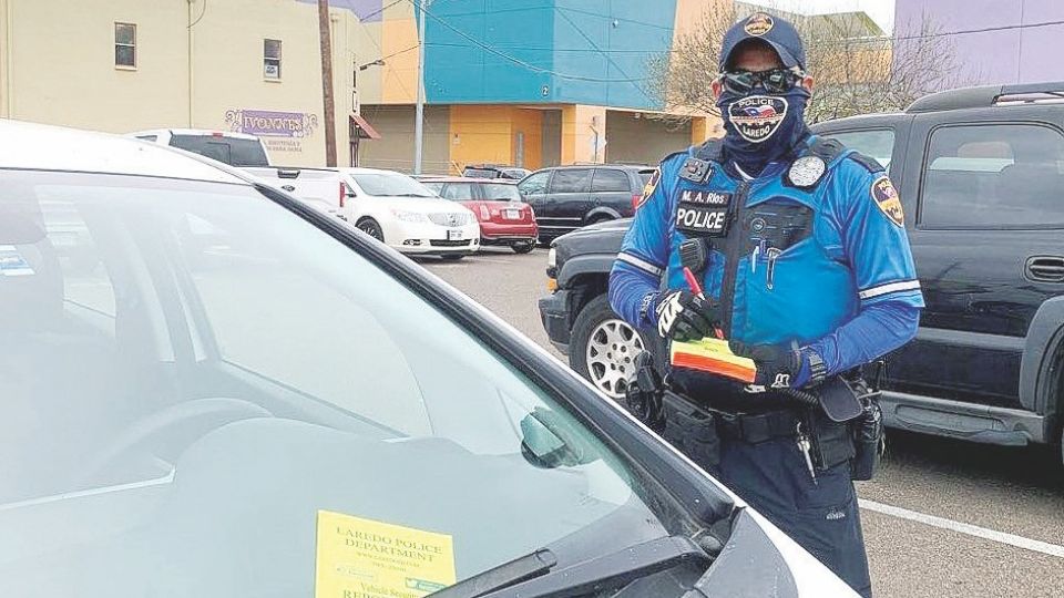 Cerrar con llave el vehículo, ponerle una buena alarma y si se puede, instalarle un interruptor de corriente, evitará el robo del coche que tanto le costó