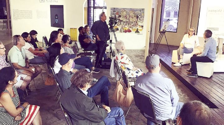 Ethel Shipton expone su visión de los dos Laredos