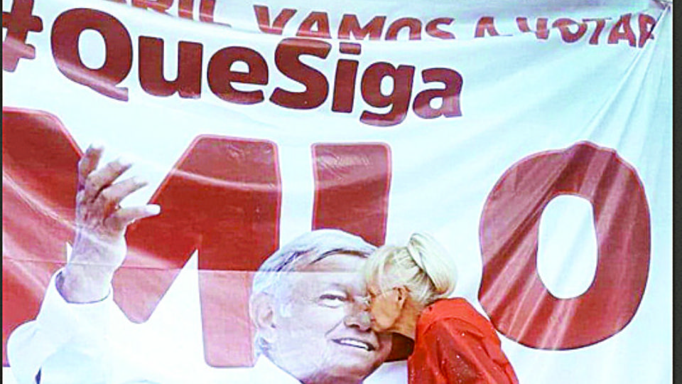 Decidió el pueblo que siga AMLO. Amor con amor se paga.