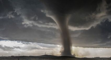 Alertan por posible formación de tornados y granizo gigante en Texas