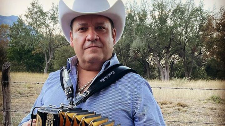 Captan en VIDEO a fan que manosea a Beto Zapata del Grupo Pesado