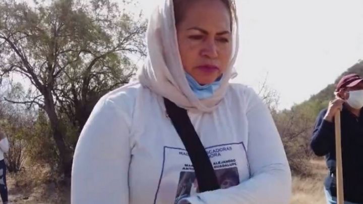 'Creo que encontré a mi hijo. Reconozco su dentadura. Siento que me derrumbo': madre buscadora