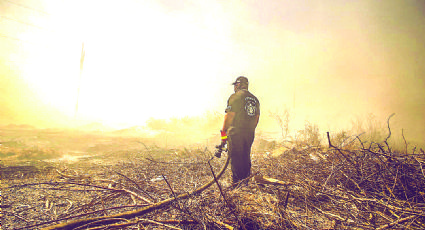 Contaminan el aire 4 incendios diarios en Nuevo Laredo