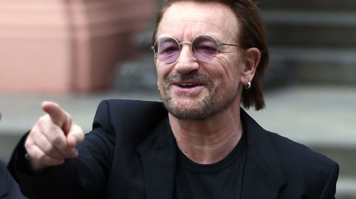 ¡Está igualito! Come gratis en restaurante de Texas porque lo confundieron con Bono de U2
