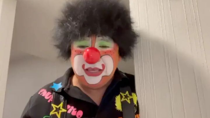 Chuponcito asegura que el equipo de  Aleks Syntek lo “maltrató y humilló”