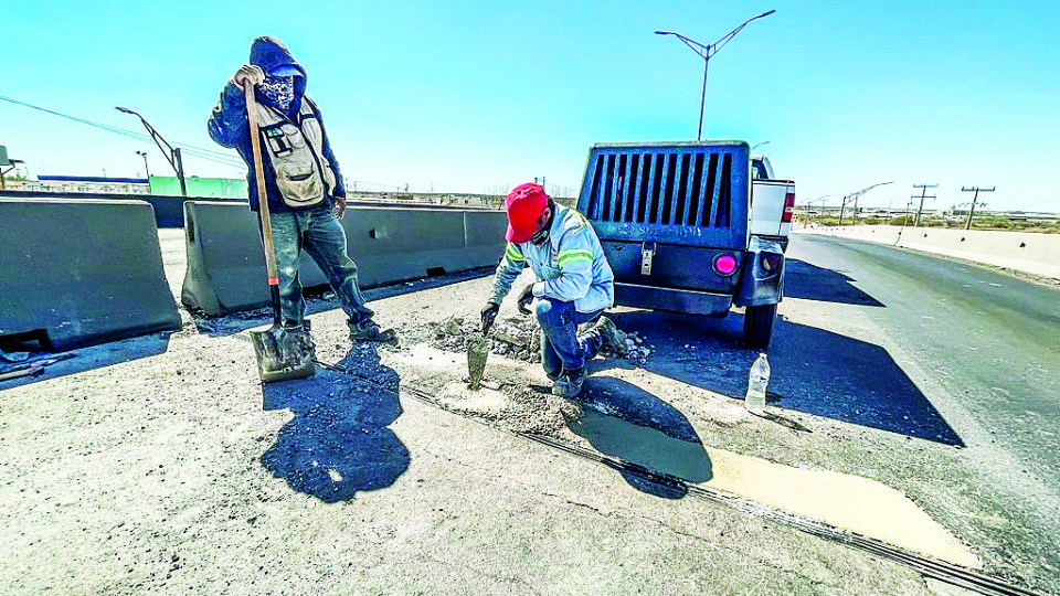 Pocas y malas son las obras que el estado ha hecho en Nuevo Laredo. Un ejemplo, el puente de la carretera Aeropuerto y Monterrey