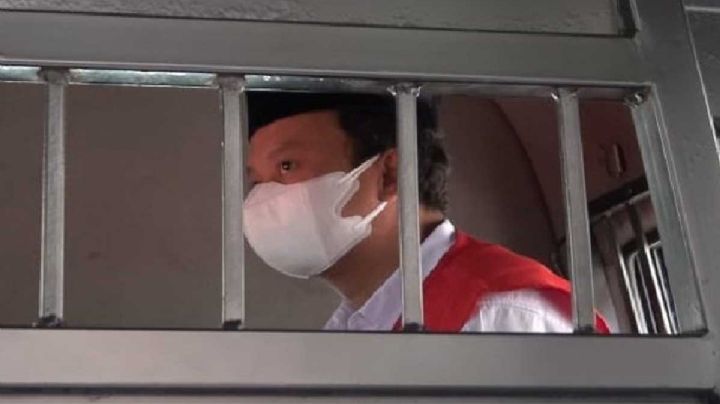 En Indonesia condenan a muerte a profesor por violar 13 estudiantes