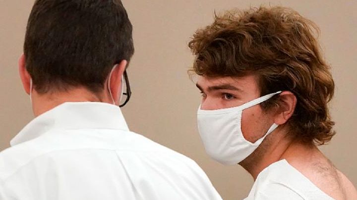 Odio, violencia y racismo fueron los motivos del adolescente que mató a 10 personas en NY