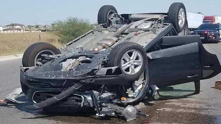 Volcadura en Bob Bullock Loop; cierran carretera