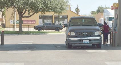 Gasolina en Laredo rebasa los 4 dólares