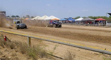 Baten el lodo en Club Zoqueteadas 4x4