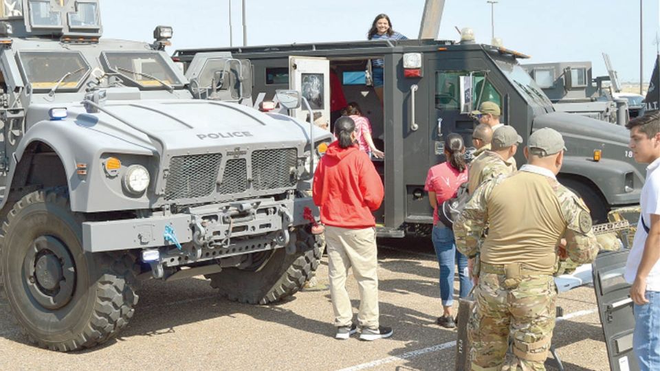 La Policía mostró los equipos usados para enfrentar grandes emergencias