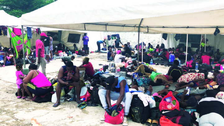 Rebasan migrantes capacidad de refugios