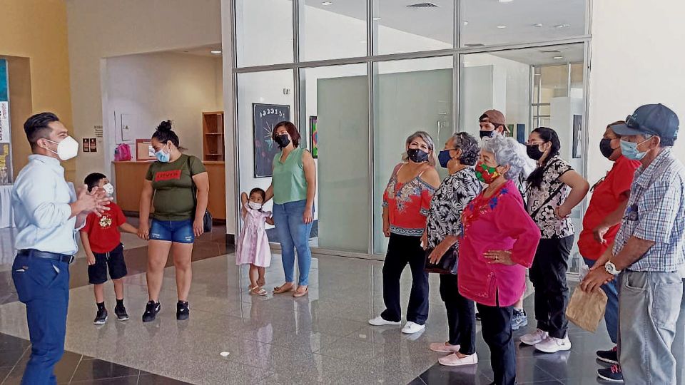 Las familias pudieron disfrutar de un paseo por los principales puntos turísticos de la ciudad