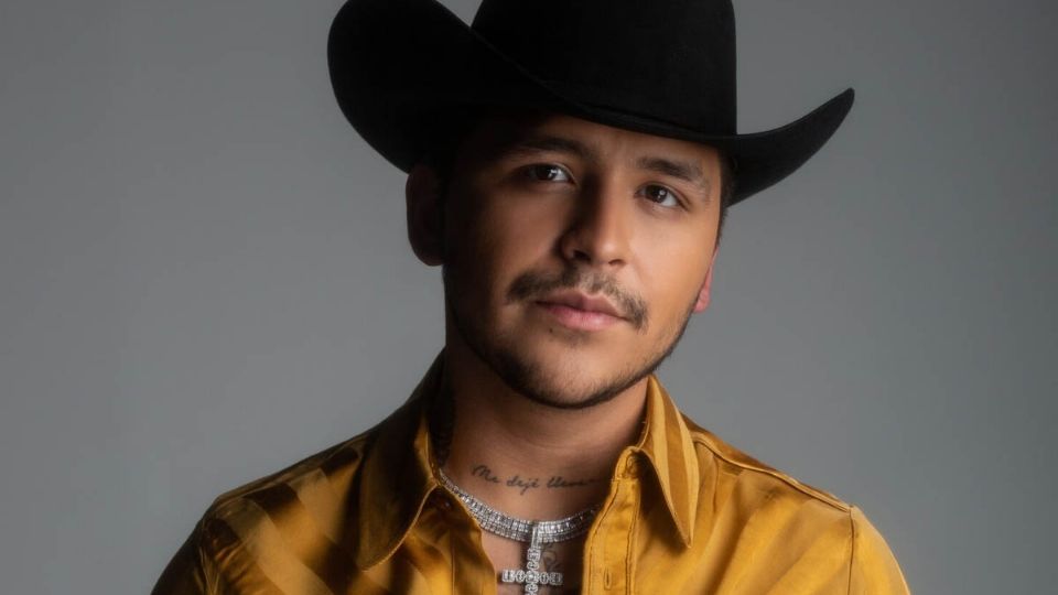 La polémica todavía no se detiene, afirman que Christian Nodal podría mostrar chats y facturas de regalos que le dio a la cantante Belinda