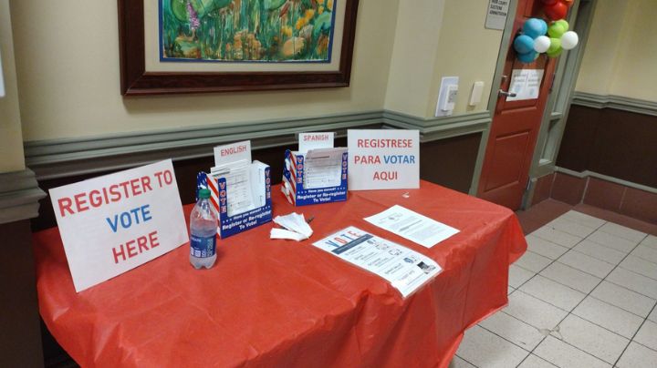 Aventaja Henry en apretada elección