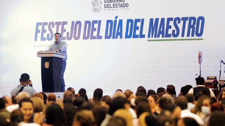 Desaire del magisterio a Cabeza de Vaca en festejo del Día del Maestro