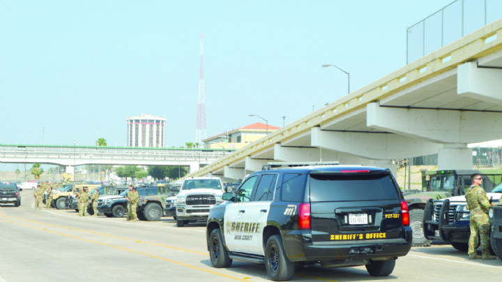 Realizan aparatoso ejercicio