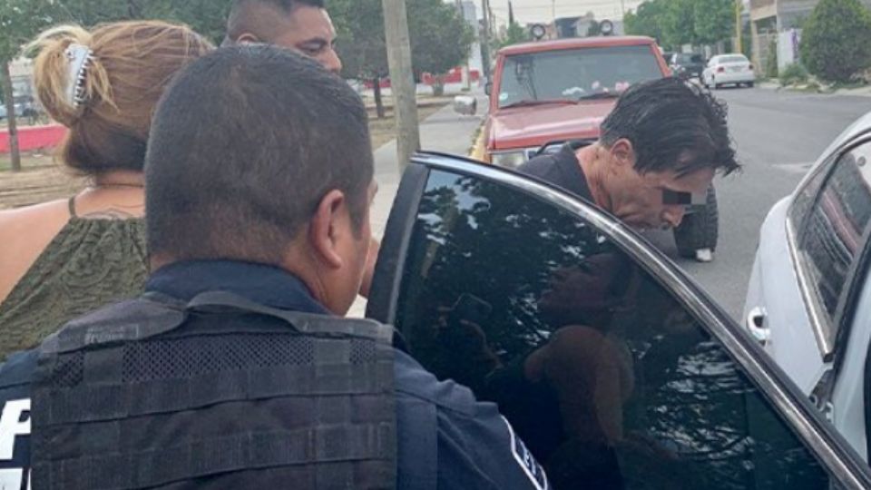 Hombre atacó a la maestra ante sus hijos en Saltillo