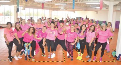 Celebran en Centro Multidisciplinario de Nuevo Laredo con baile a mamá