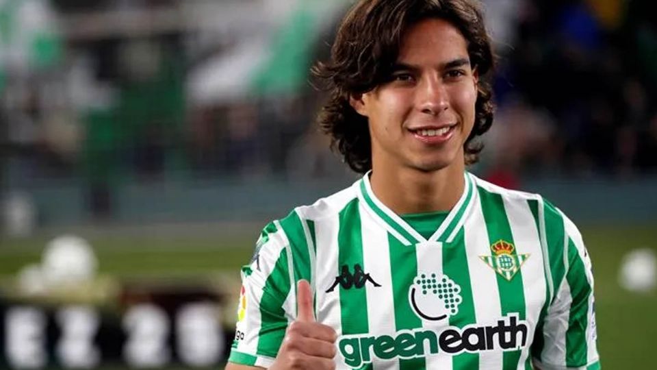 En la temporada que ya ha terminado, Diego Lainez apenas jugó 7 partidos