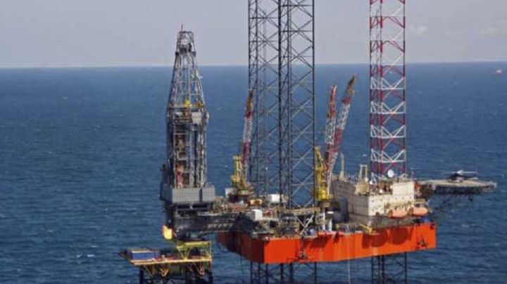 Rusia acusa a Ucrania de atacar sus plataformas petroleras en Crimea