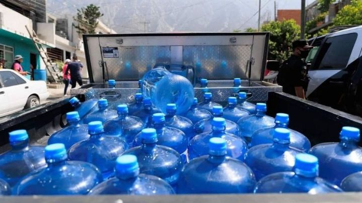 ¡UNA LOCURA! Venden garrafones de agua hasta en 700 pesos en Nuevo León