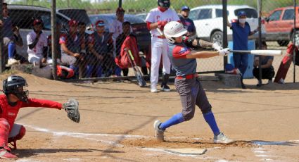 Baja Deportivo Peña a Astros en la Liga de Beisbol Intermedia