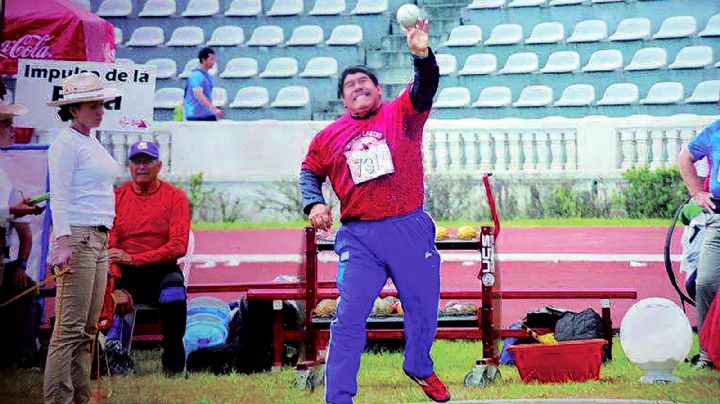 Multicampeón  Manuel de Jesús Valdivia se prepara para competencia