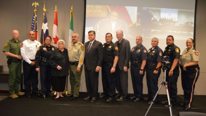 Policías de Laredo discuten estrategias contra ataques armados