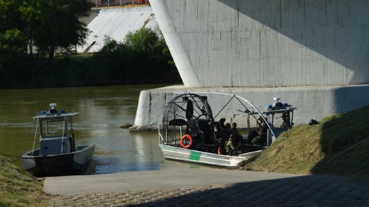 Hombre se lanza de puente internacional I; está grave