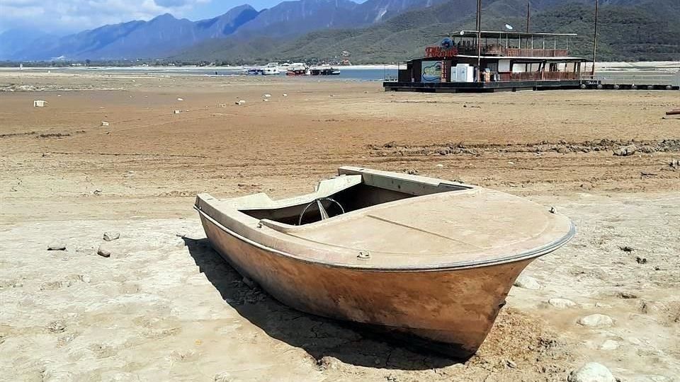 Pide priorizar el consumo de agua para la población