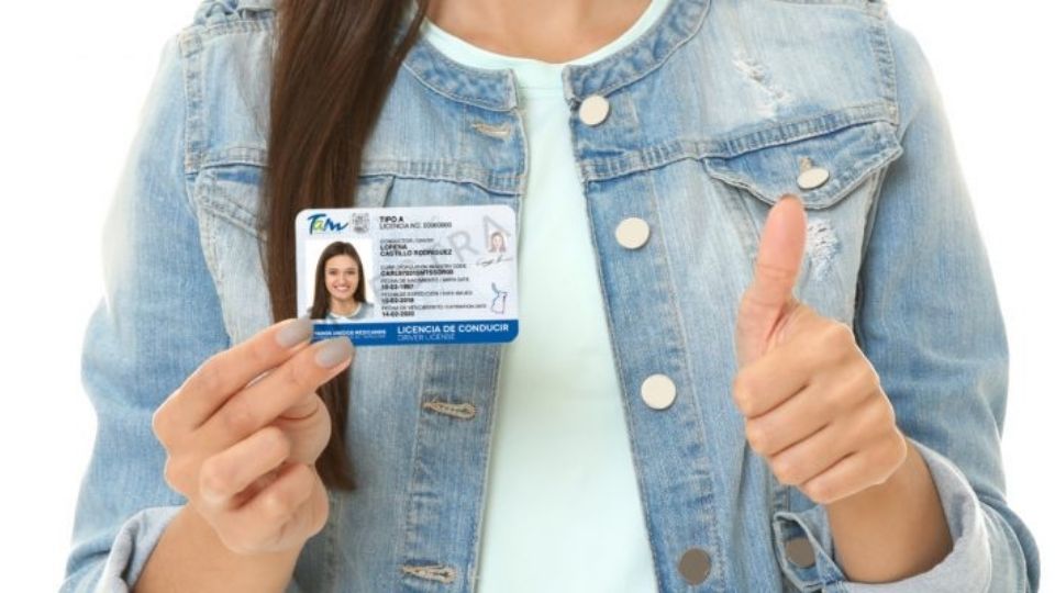 Ya serán permanentes las licencias de conducir en el estado.