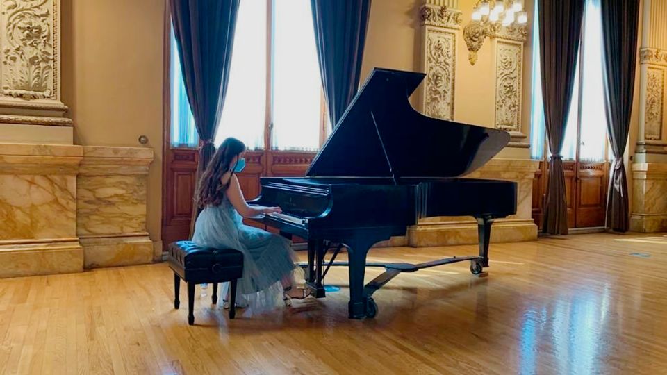 La pianista de 16 años acumula 27 importantes premios nacionales e internacionales