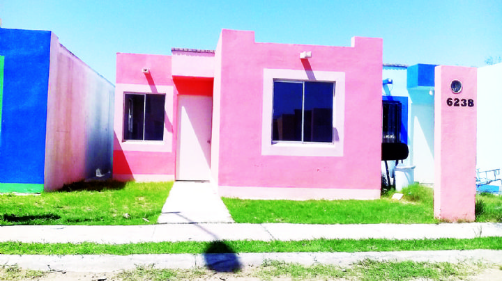 Escasez y demanda sube precio de casas