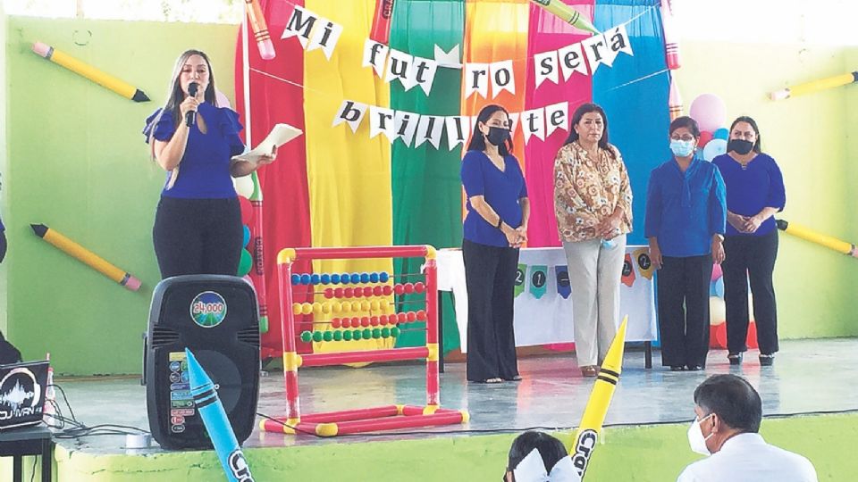 Esa semana se iniciaron las ceremonias de clausura en kínderes y primaria.