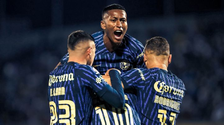 América golea y exhibe a Pumas; Chivas apenas le empata al Atlas