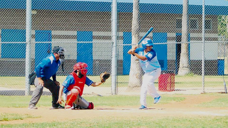 Duelos con muchas carreras se registran en los campos de la Border Baseball League en Laredo, Texas