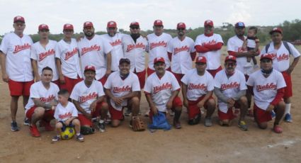 Liga de softball: Autolavado Luna y deportivo Ramiro Peña se enfrentarán este sábado