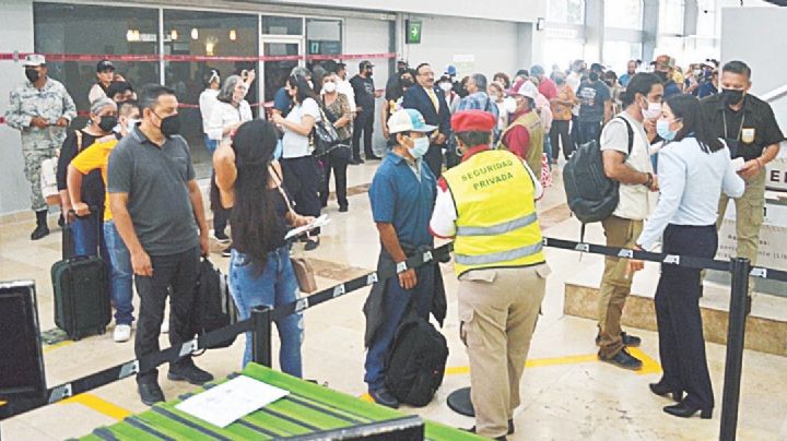 Se triplica el flujo aéreo en el aeropuerto de Nuevo Laredo