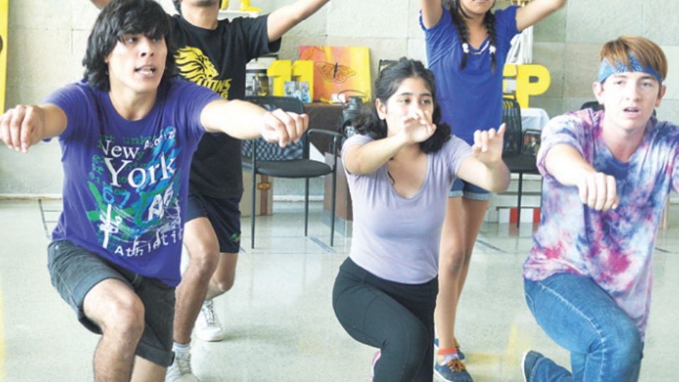 Se pide llevar ropa cómoda, buena actitud y el
deseo de pertenecer a este
ambicioso proyecto teatral