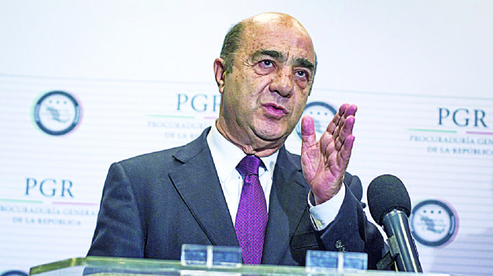 Cae el exprocurador Jesús Murillo Karam