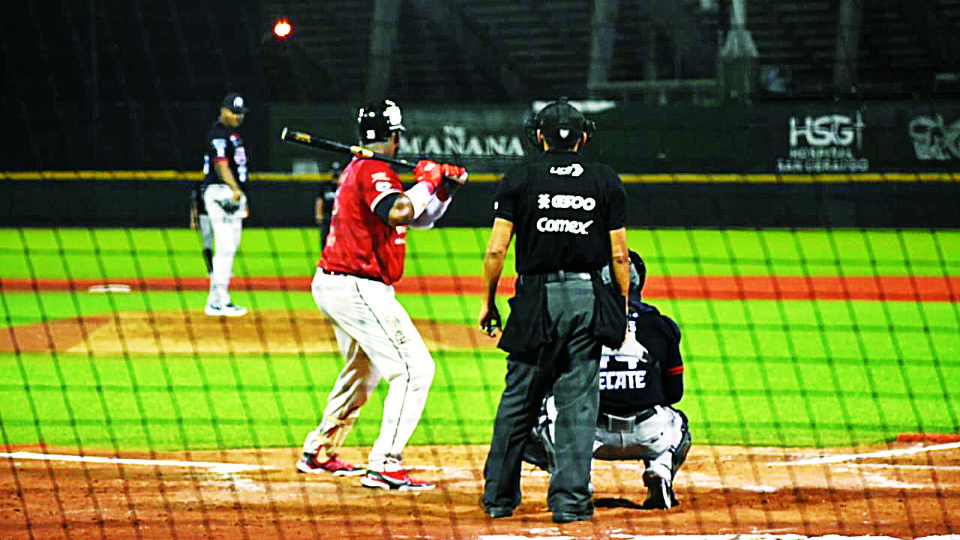 Por una pizarra de 4-2, el equipo de Monterrey se lleva el primero de la serie